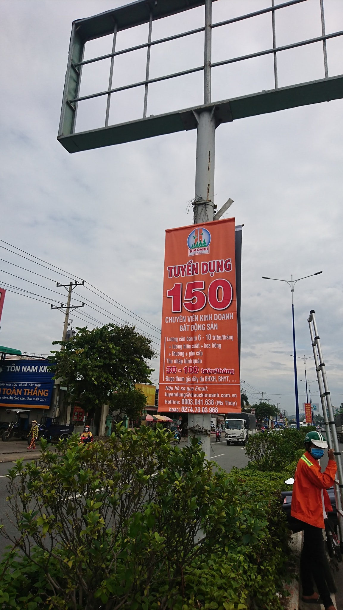 TREO BĂNG RON CHUYÊN NGHIỆP BÌNH DƯƠNG
